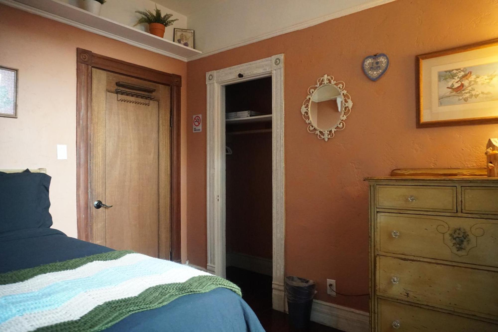 The Rosemary Hostel Los Angeles Exterior photo